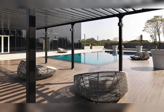 Trump towers - Infinity Pool